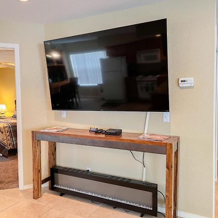 Lake Front 2Br Walk-In With Large Deck - Free Tickets Included - 79-1 Branson Zewnętrze zdjęcie