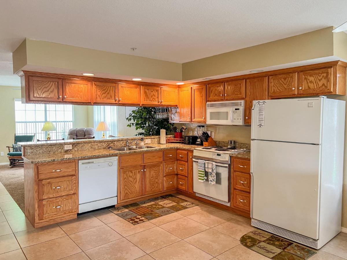 Lake Front 2Br Walk-In With Large Deck - Free Tickets Included - 79-1 Branson Zewnętrze zdjęcie