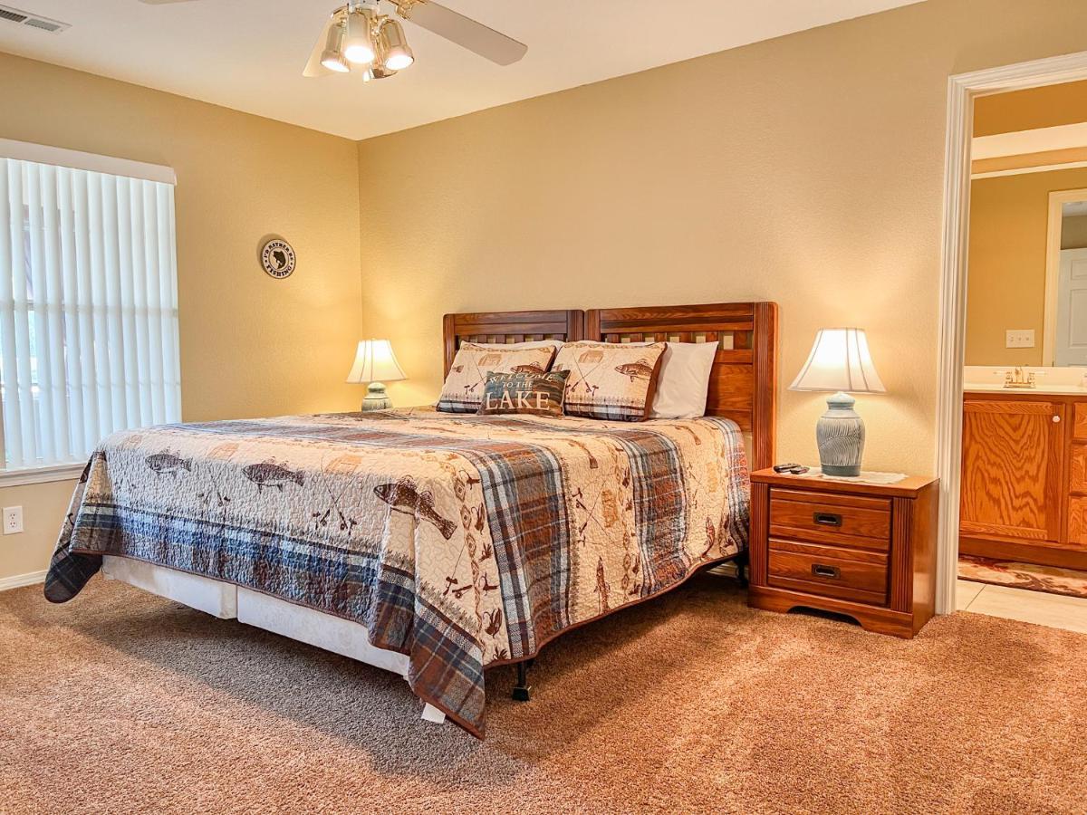 Lake Front 2Br Walk-In With Large Deck - Free Tickets Included - 79-1 Branson Zewnętrze zdjęcie