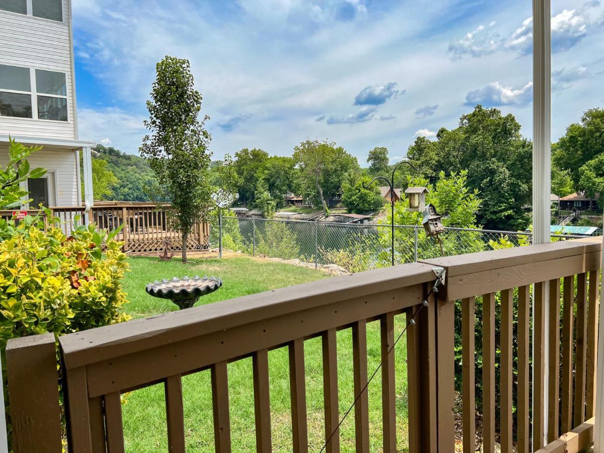 Lake Front 2Br Walk-In With Large Deck - Free Tickets Included - 79-1 Branson Zewnętrze zdjęcie